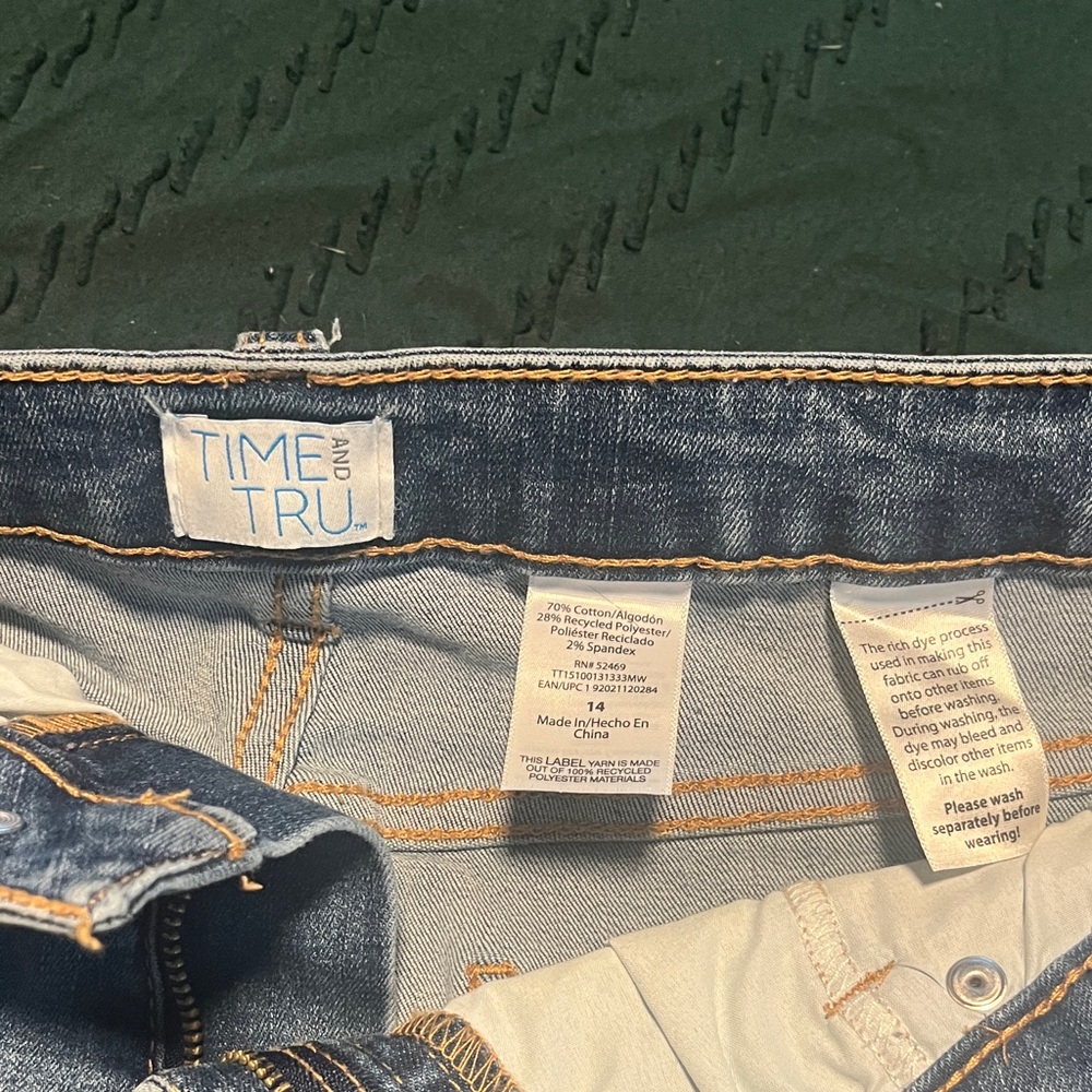 Time and Tru Classic Jean shorts